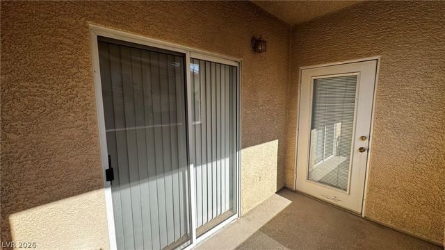 8501 West University Avenue 2088, Las Vegas, NV 89147