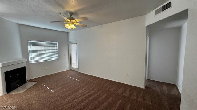 8501 West University Avenue 2088, Las Vegas, NV 89147