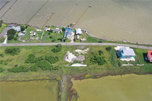 455 Egery Island Road, Taft, TX 78390