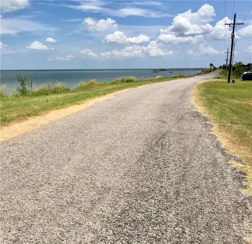 455 Egery Island Road, Taft, TX 78390