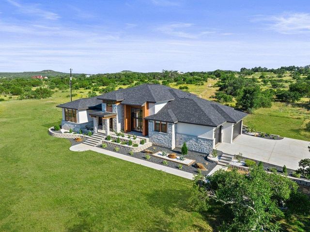 583 Comanche RDG, Round Mountain, TX 78663