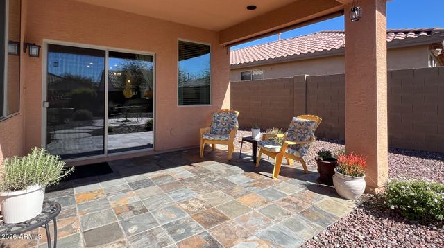 2527 W WARREN Drive, Anthem, AZ 85086