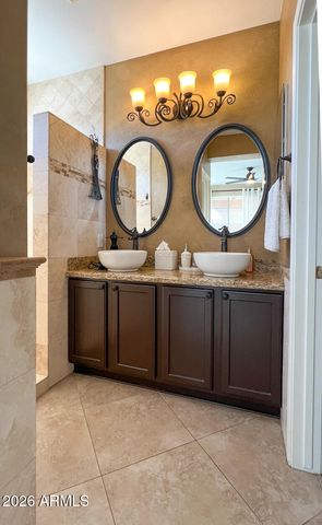 2527 W WARREN Drive, Anthem, AZ 85086