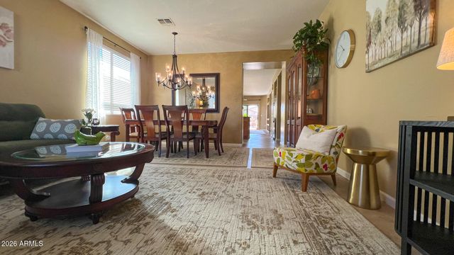 2527 W WARREN Drive, Anthem, AZ 85086