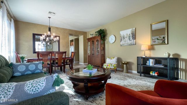 2527 W WARREN Drive, Anthem, AZ 85086