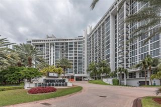 10275 Collins Ave 706, Bal Harbour, FL 33154