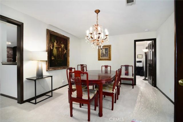 5515 Shirley Avenue, Tarzana, CA 91356