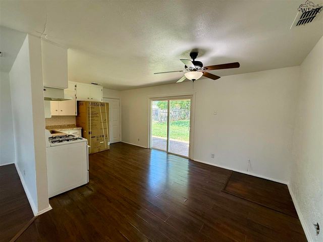 4114 MUSTANG STREET, Wichita Falls, TX 76306