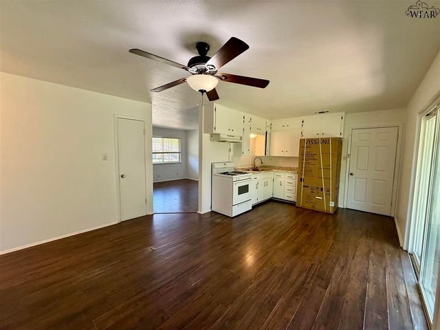 4114 MUSTANG STREET, Wichita Falls, TX 76306