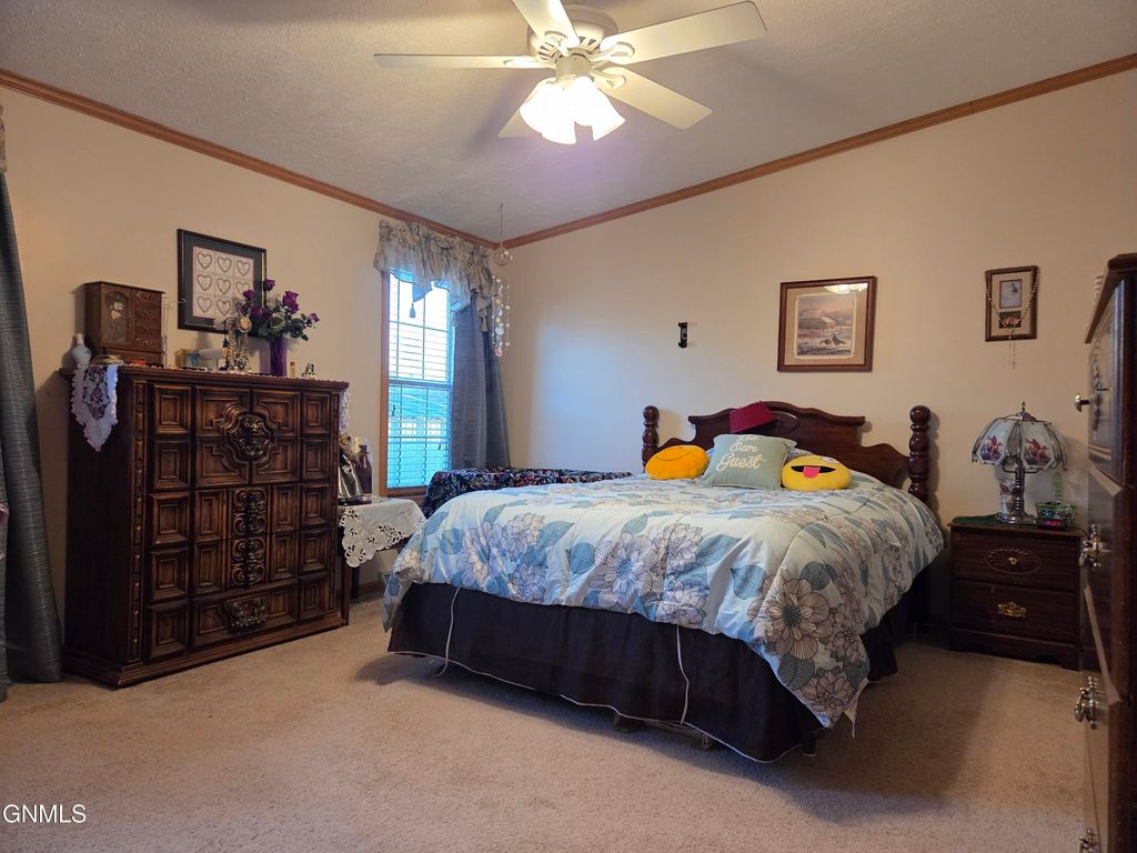 125 Maryland Street, Bismarck, ND 58504 photo 10