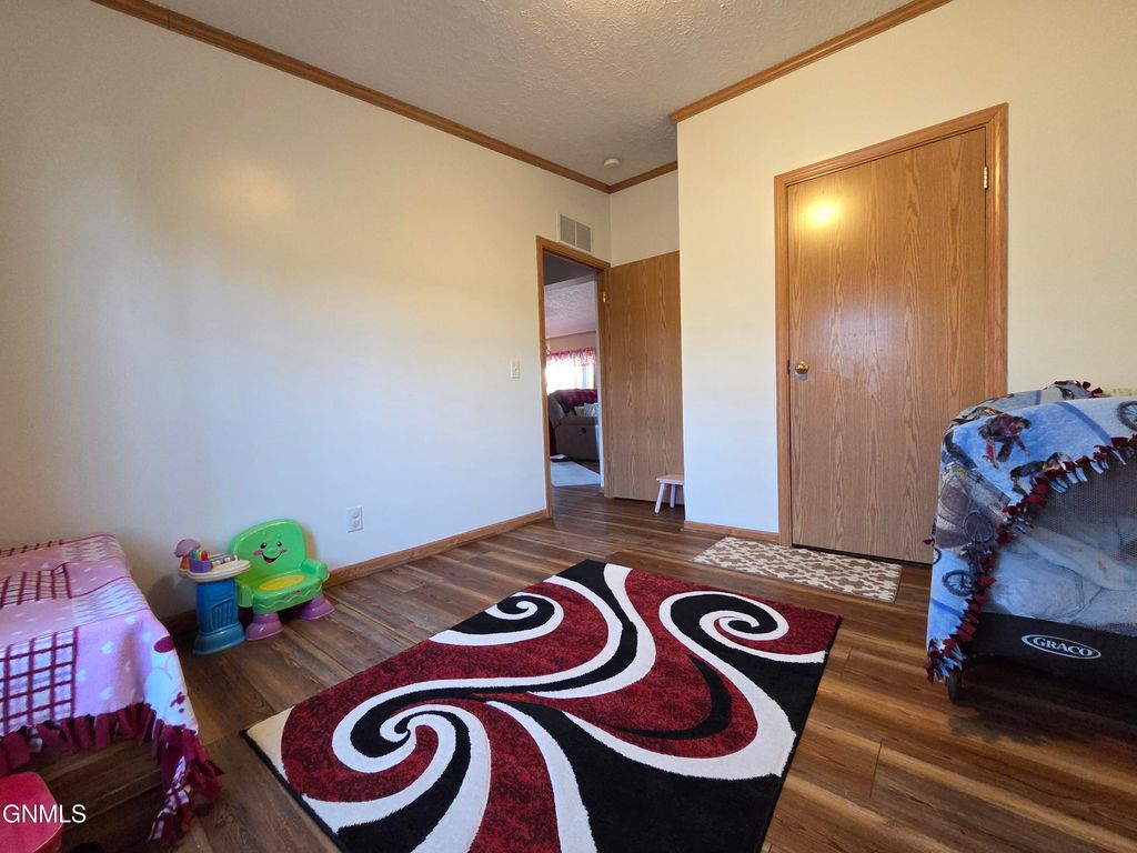 125 Maryland Street, Bismarck, ND 58504 photo 26