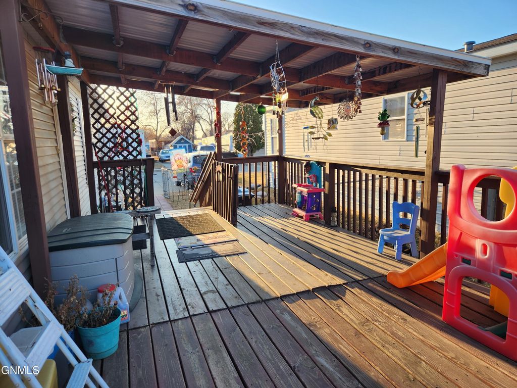 125 Maryland Street, Bismarck, ND 58504 photo 41