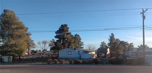 180 West Comstock Circle, Pahrump, NV 89048