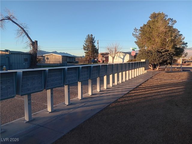 180 West Comstock Circle, Pahrump, NV 89048