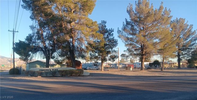 180 West Comstock Circle, Pahrump, NV 89048
