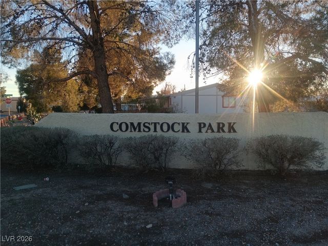 180 West Comstock Circle, Pahrump, NV 89048