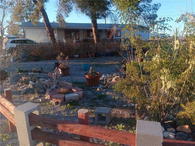 180 West Comstock Circle, Pahrump, NV 89048