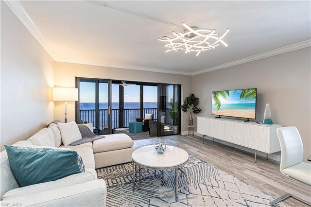 3350 N Key DR 914, North Fort Myers, FL 33903