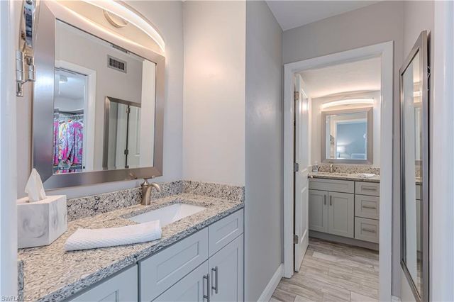 3350 N Key DR 914, North Fort Myers, FL 33903