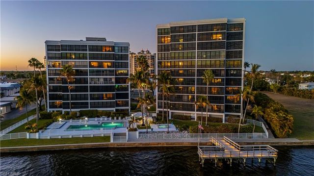 3350 N Key DR 914, North Fort Myers, FL 33903