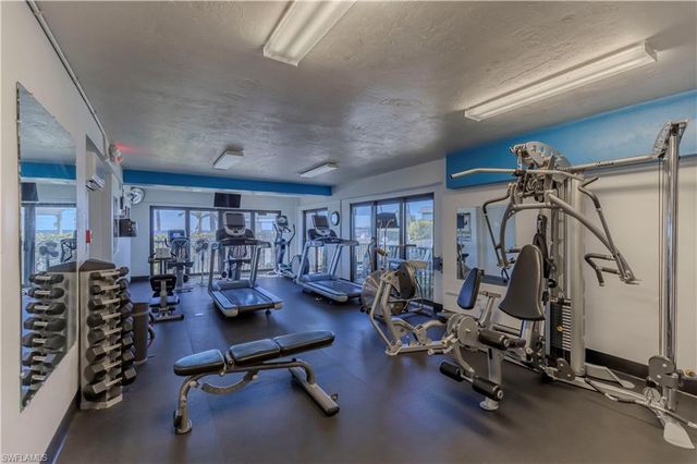 3350 N Key DR 914, North Fort Myers, FL 33903