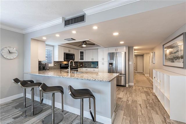 3350 N Key DR 914, North Fort Myers, FL 33903