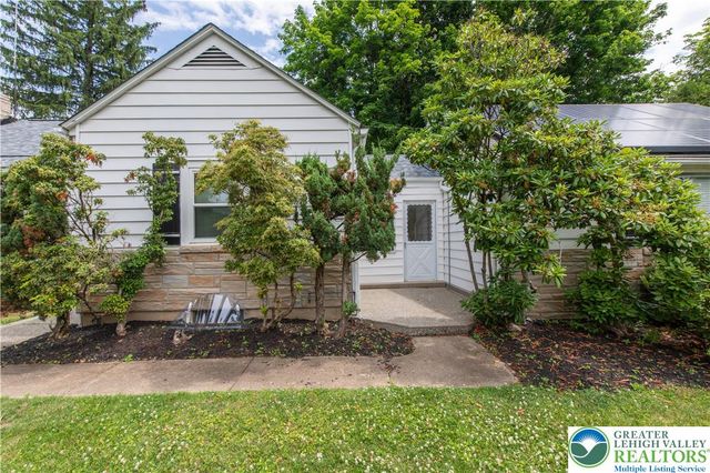 855 North Main Street, Allentown City, PA 18104