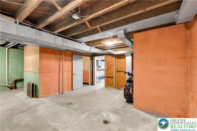 855 North Main Street, Allentown City, PA 18104