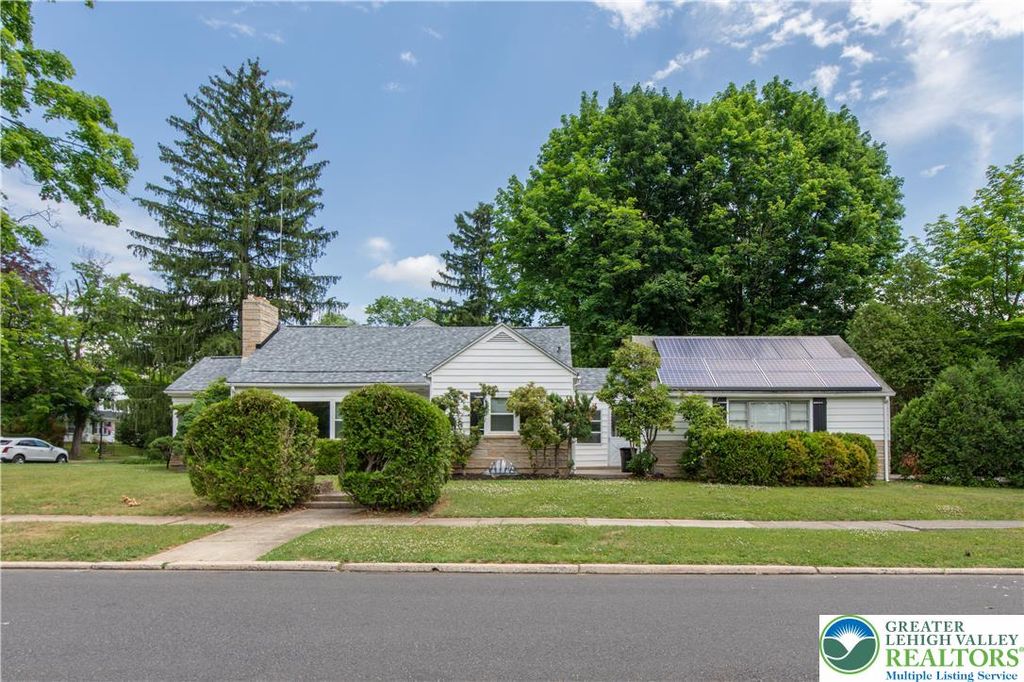 855 North Main Street, Allentown City, PA 18104