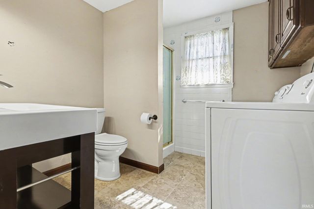53582 State Road 13, Middlebury, IN 46540