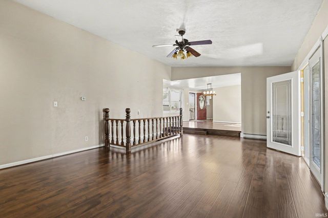 53582 State Road 13, Middlebury, IN 46540