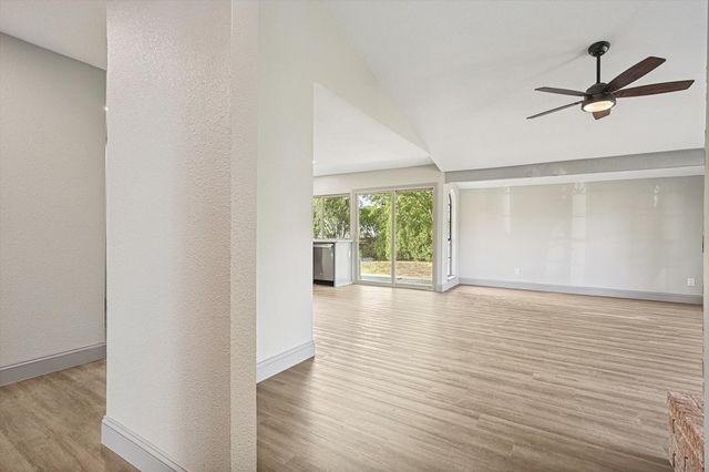 2903 Winterberry Drive, Carrollton, TX 75007