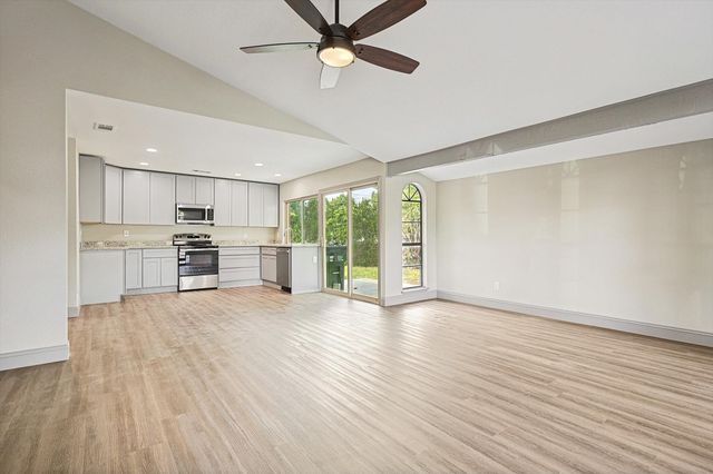 2903 Winterberry Drive, Carrollton, TX 75007