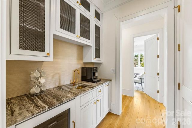 1614 Princeton Avenue, Charlotte, NC 28209