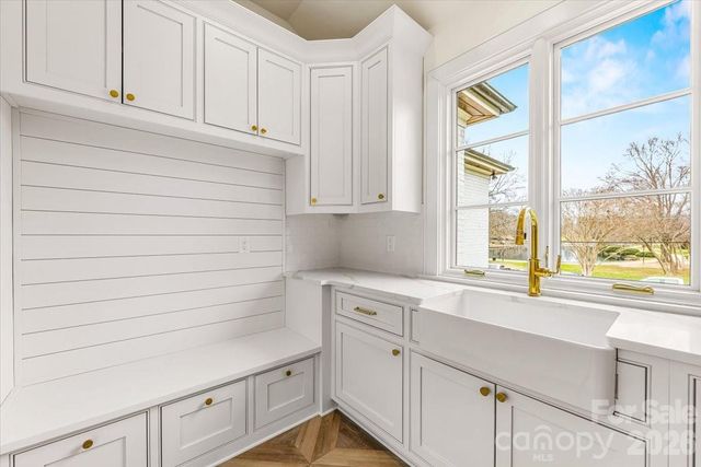 1614 Princeton Avenue, Charlotte, NC 28209