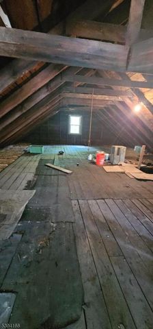 570 Summer Ave, Newark City, NJ 07104