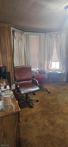 570 Summer Ave, Newark City, NJ 07104