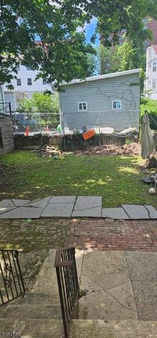 570 Summer Ave, Newark City, NJ 07104