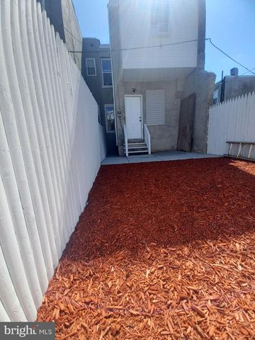 212 N WANAMAKER ST, Philadelphia, PA 19139