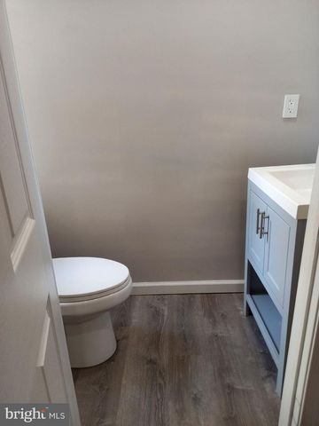 212 N WANAMAKER ST, Philadelphia, PA 19139