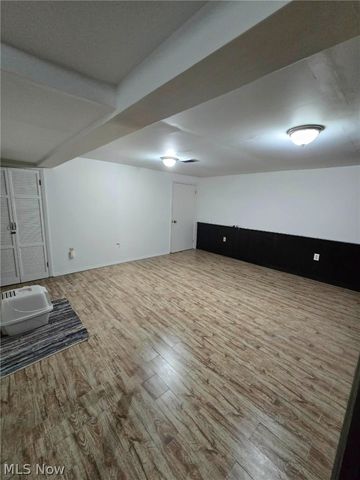 1228 Sarkies Drive NE, Warren, OH 44483