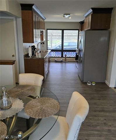 1228 Sarkies Drive NE, Warren, OH 44483