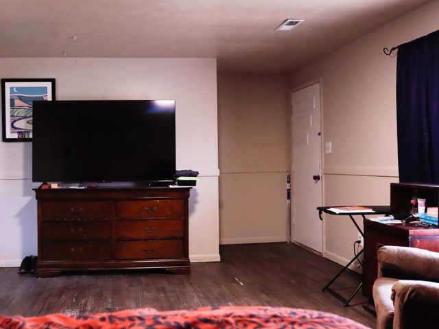 3308 County Road 1710, West Plains, MO 65775