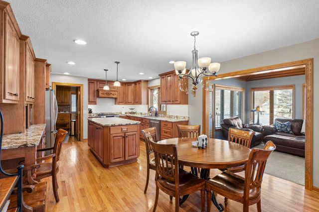 2530 Wexford Court, New Brighton, MN 55112