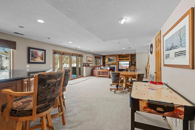 2530 Wexford Court, New Brighton, MN 55112