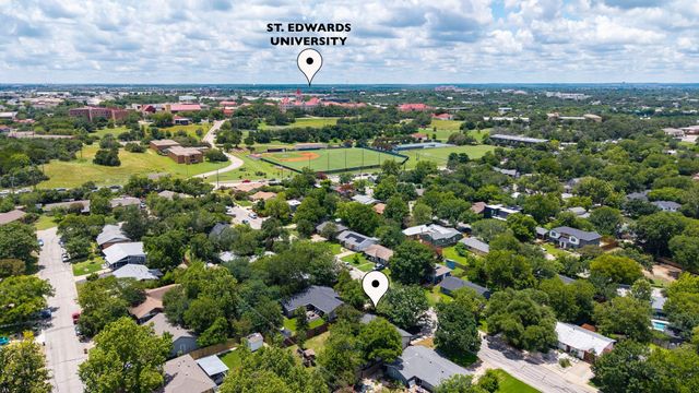 2611 Side DR, Austin, TX 78704