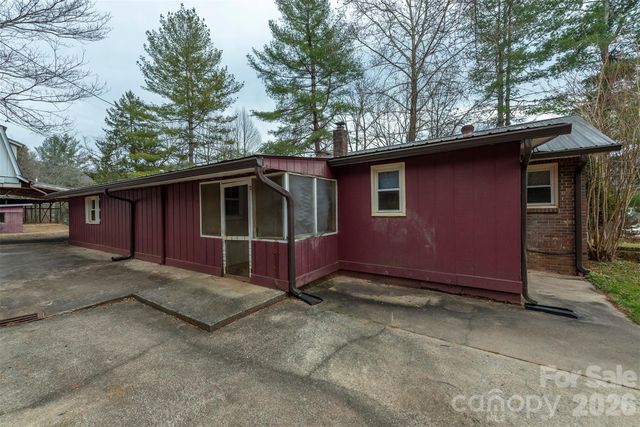 175 & 179 River Lane, Canton, NC 28716