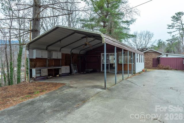 175 & 179 River Lane, Canton, NC 28716