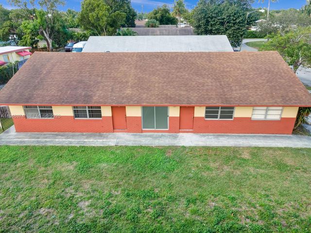2610 Riverland Dr, Fort Lauderdale, FL 33312