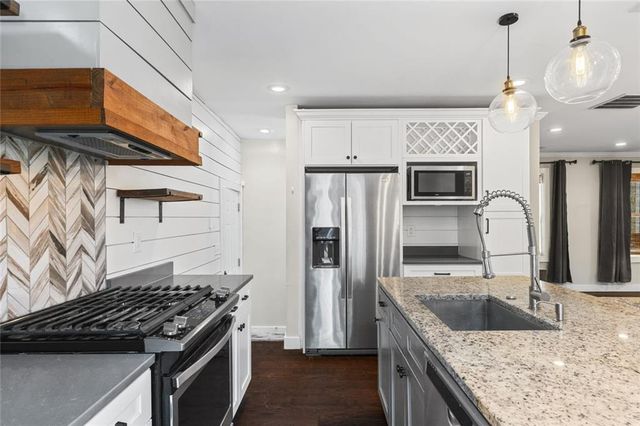 2626 Habersham Drive, Decatur, GA 30032